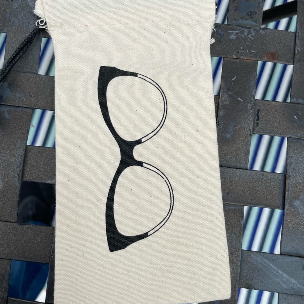 Canvas case